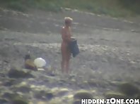 Nu74# Voyeur video from nude beach