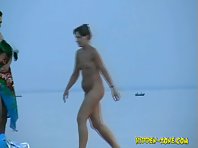 Nu1018# Voyeur video from nude beach