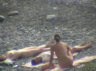 Nu134# Voyeur video from nude beach