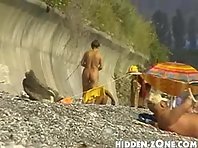 Nu372# Voyeur video from nude beach