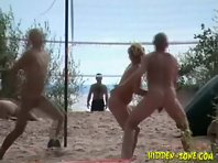 Nu522# Voyeur video from nude beach