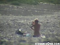 Nu70# Voyeur video from nude beach