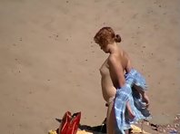 Nu940# Voyeur video from nude beach