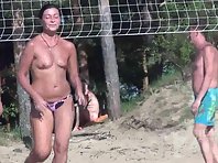 Nu1490# Naked women and men play volleyball. Our cameraman filmed their close-up on a hidden camer