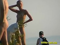 Nu1008# Voyeur video from nude beach