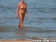 Nu301# Voyeur video from nude beach